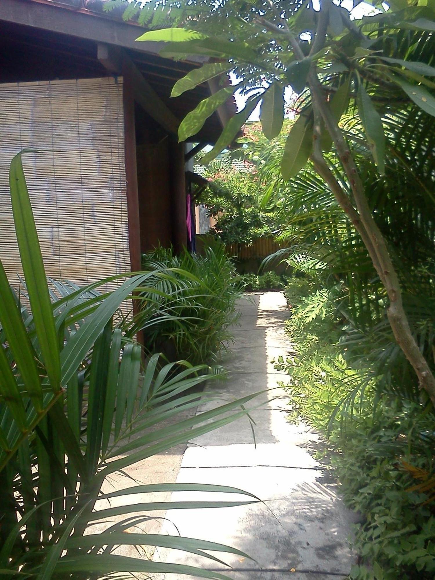 Alexyane Paradise Bungalow Gili Trawangan Luaran gambar
