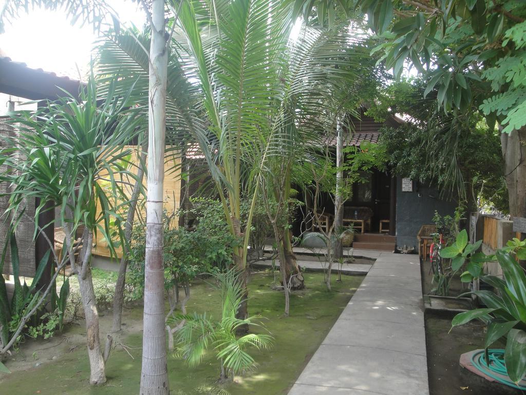 Alexyane Paradise Bungalow Gili Trawangan Luaran gambar