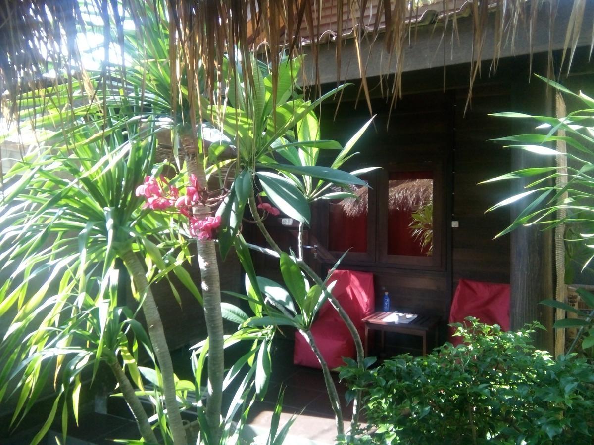 Alexyane Paradise Bungalow Gili Trawangan Luaran gambar