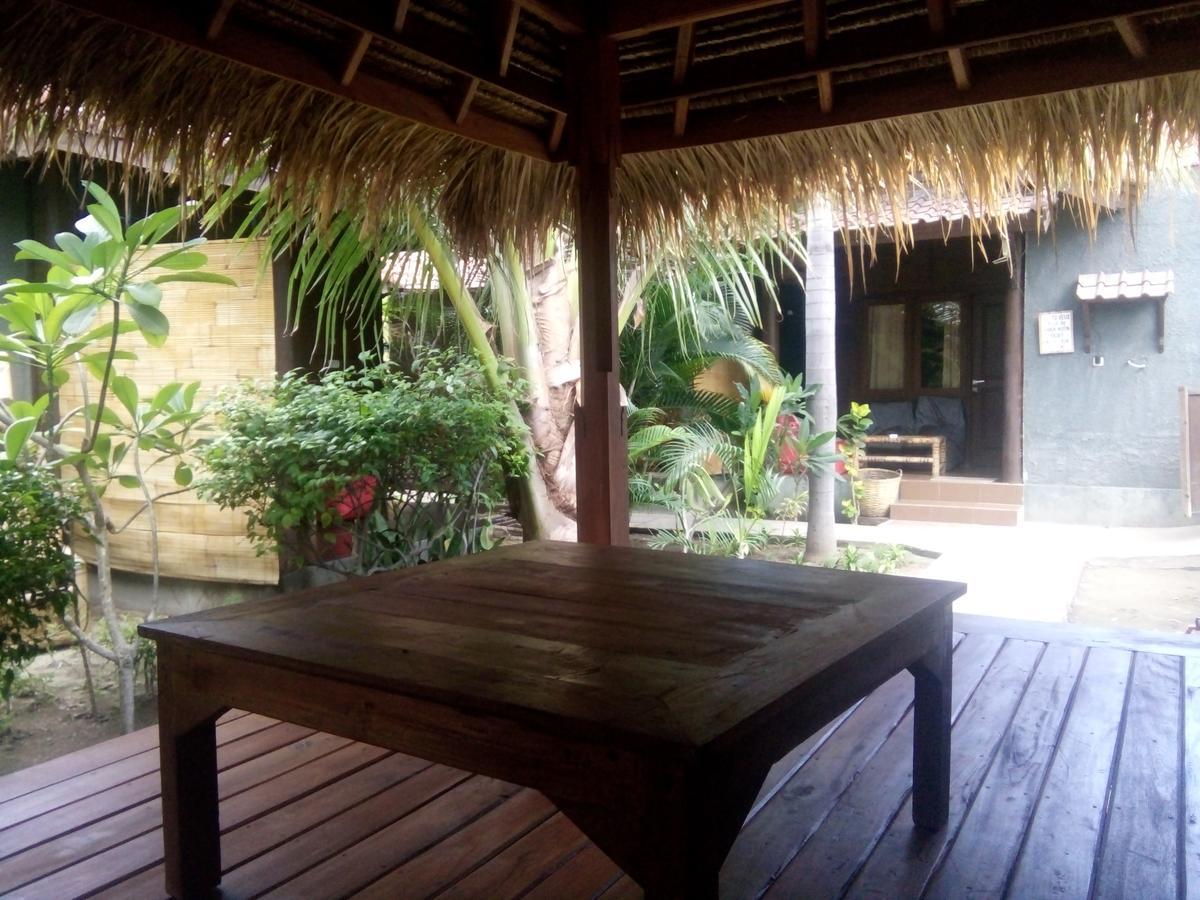Alexyane Paradise Bungalow Gili Trawangan Luaran gambar