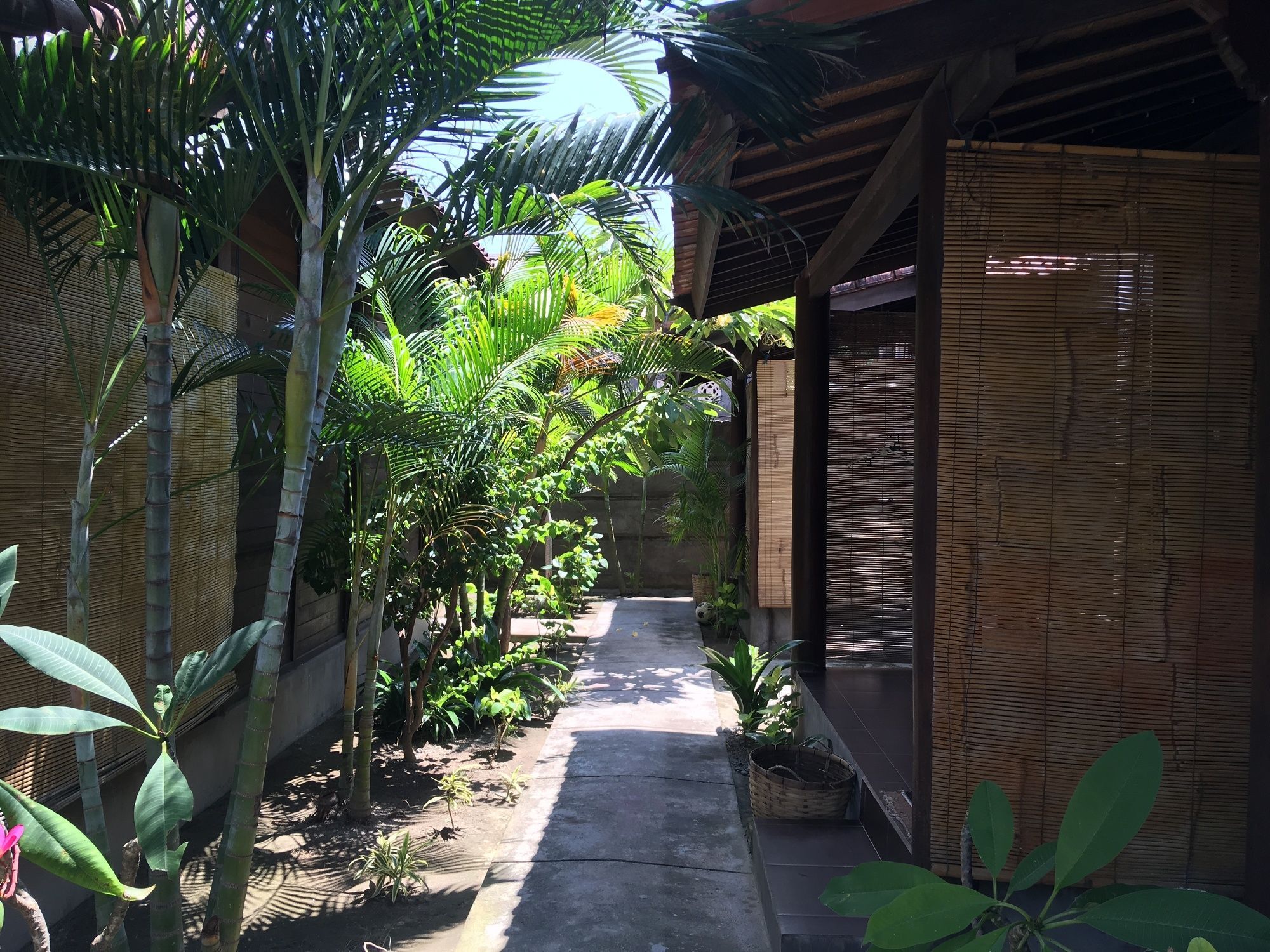 Alexyane Paradise Bungalow Gili Trawangan Luaran gambar